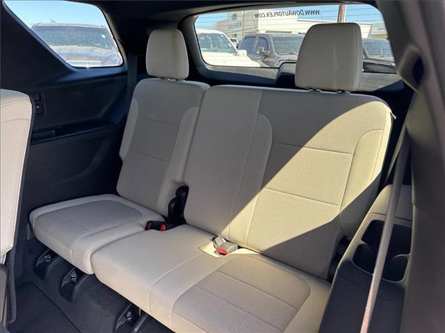 used 2022 Chevrolet Traverse car, priced at $29,995