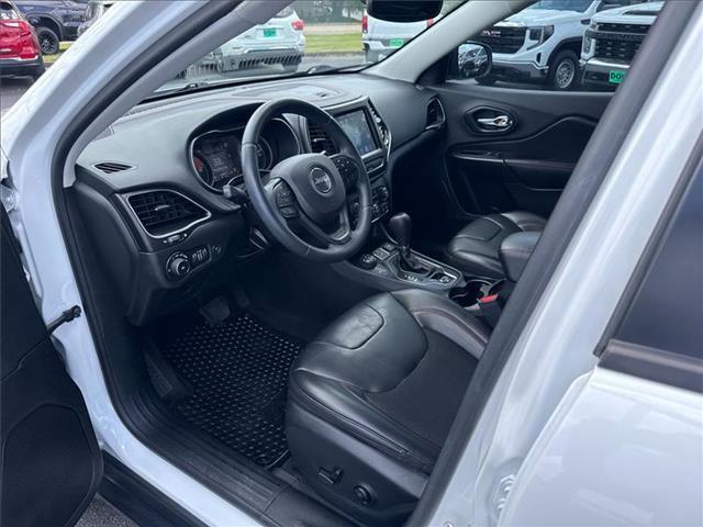 used 2019 Jeep Cherokee car, priced at $19,995