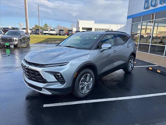 used 2025 Chevrolet Blazer car, priced at $35,995