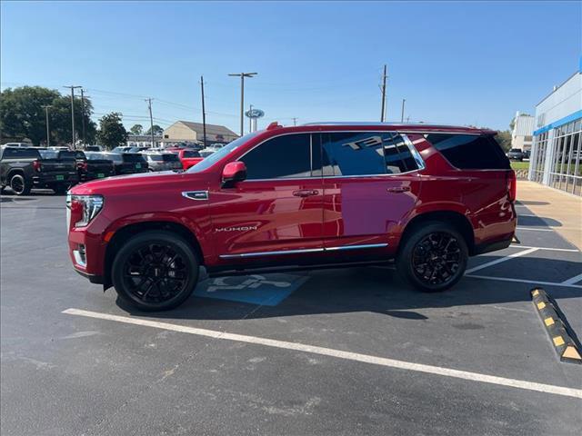 used 2023 GMC Yukon car, priced at $49,995