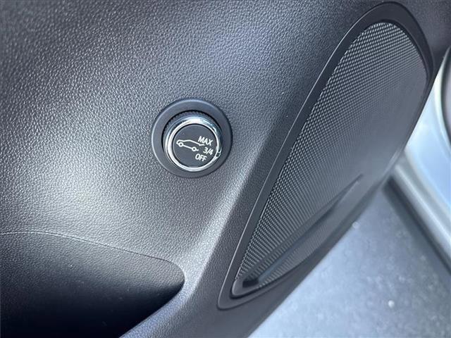 used 2023 Buick Envision car, priced at $26,995