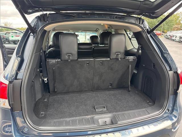 used 2015 Nissan Pathfinder car, priced at $9,995