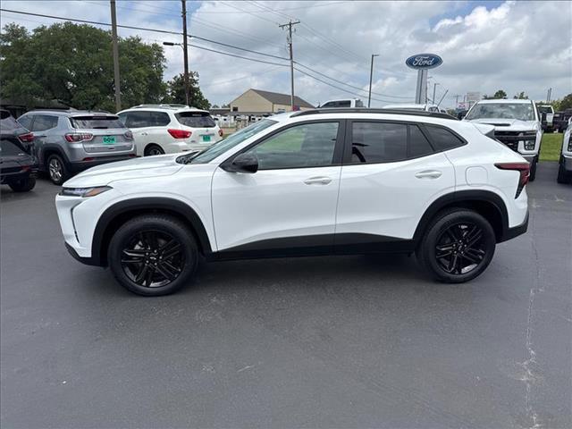 used 2025 Chevrolet Trax car, priced at $25,995
