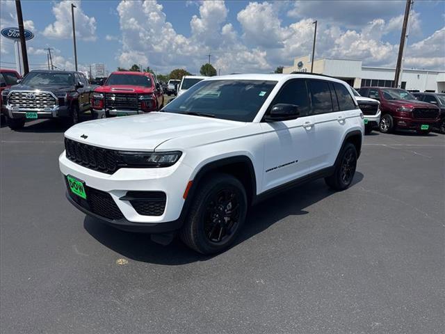 used 2024 Jeep Grand Cherokee car, priced at $37,995