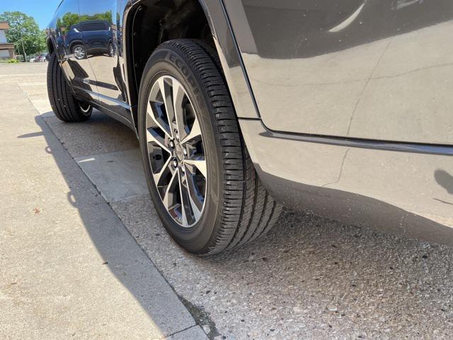 new 2024 Jeep Grand Cherokee L car, priced at $64,785