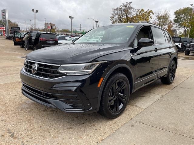 new 2024 Volkswagen Tiguan car, priced at $34,973