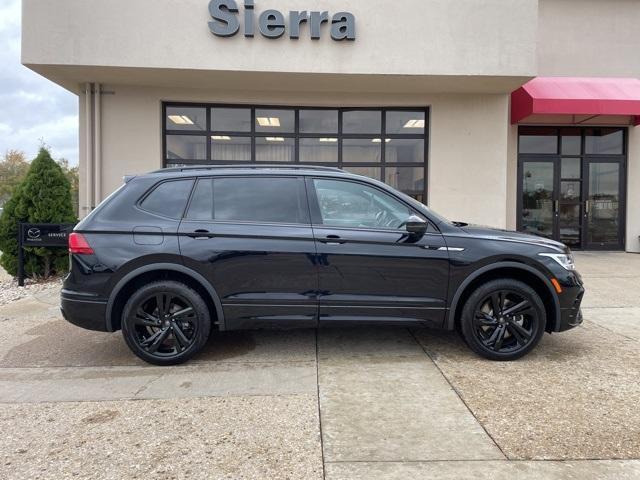 new 2024 Volkswagen Tiguan car, priced at $34,973