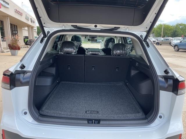 new 2025 Volkswagen Tiguan car, priced at $34,365