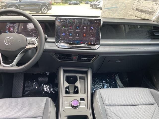 new 2025 Volkswagen Tiguan car, priced at $34,365
