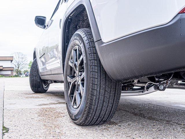 new 2024 Jeep Grand Cherokee L car, priced at $45,435