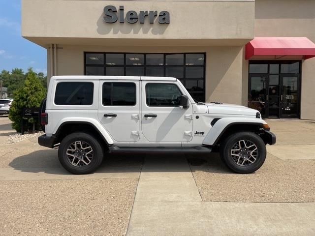 new 2025 Jeep Wrangler car, priced at $53,431