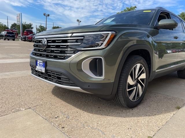 new 2026 Volkswagen Atlas car, priced at $50,336