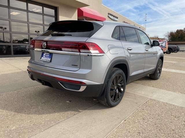 new 2025 Volkswagen Atlas Cross Sport car, priced at $45,040