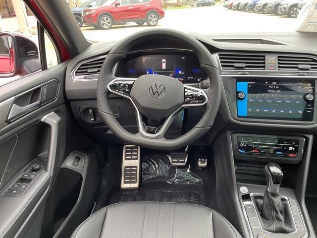 new 2024 Volkswagen Tiguan car, priced at $35,296