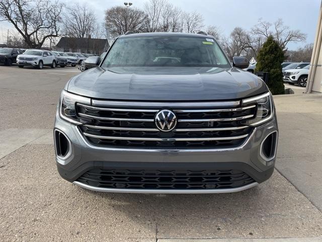 new 2025 Volkswagen Atlas car, priced at $44,220