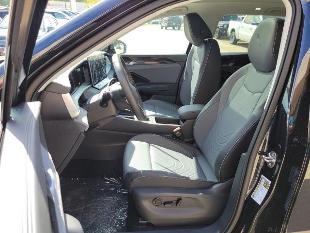 new 2025 Volkswagen Tiguan car, priced at $34,176