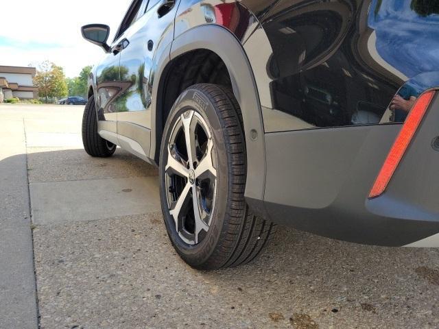 new 2025 Volkswagen Tiguan car, priced at $34,176