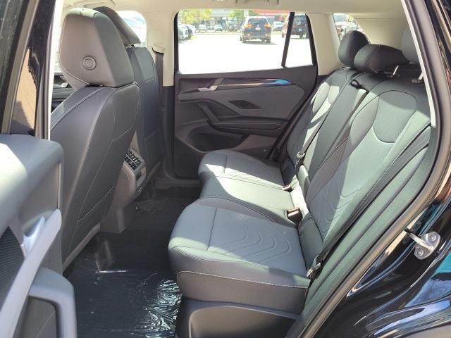 new 2025 Volkswagen Tiguan car, priced at $34,176