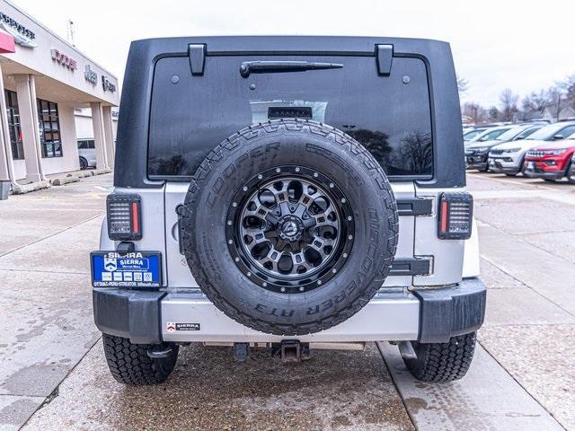 used 2012 Jeep Wrangler Unlimited car, priced at $15,719