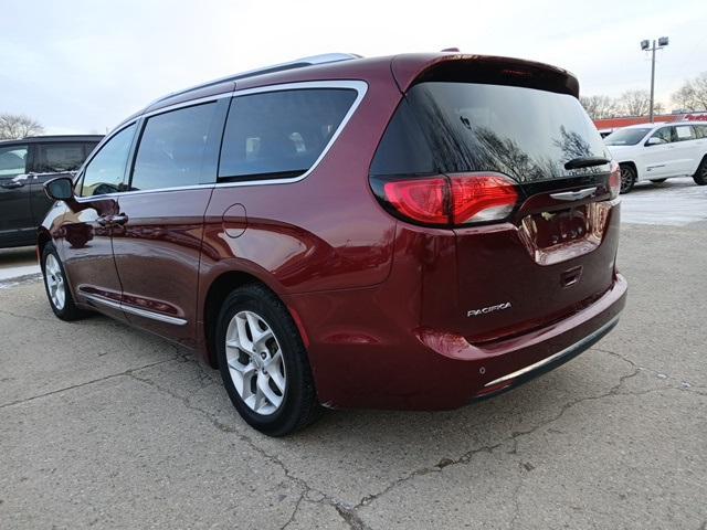 used 2018 Chrysler Pacifica car, priced at $17,389