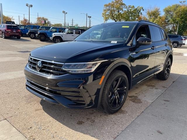 new 2024 Volkswagen Tiguan car, priced at $34,973