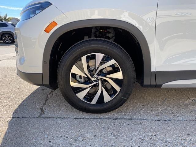 new 2025 Volkswagen Tiguan car, priced at $29,771