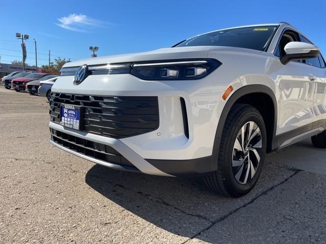 new 2025 Volkswagen Tiguan car, priced at $29,771