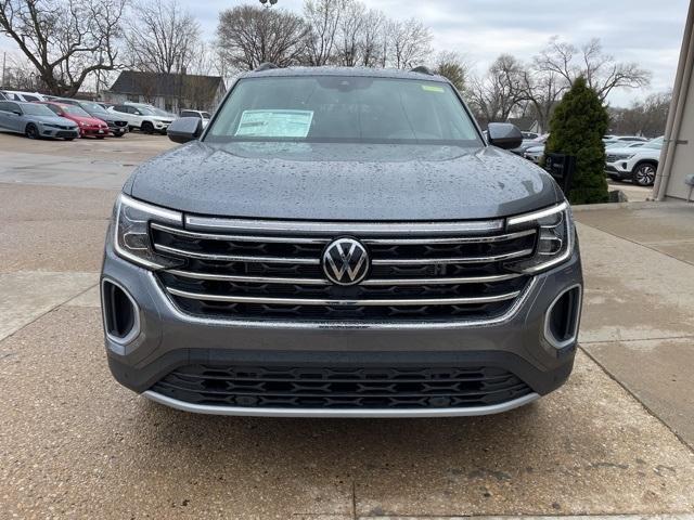new 2025 Volkswagen Atlas car, priced at $45,020