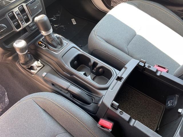new 2025 Jeep Gladiator car, priced at $48,871