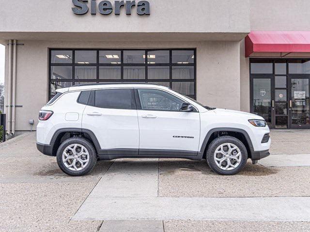 new 2024 Jeep Compass car, priced at $29,265