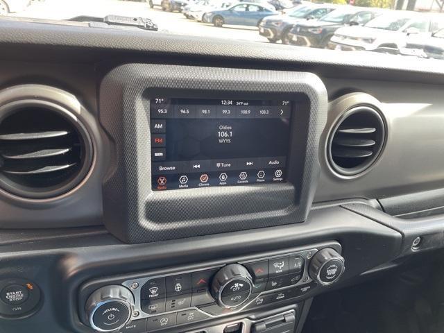 used 2022 Jeep Wrangler Unlimited car, priced at $25,389