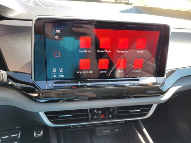 new 2025 Volkswagen Atlas car, priced at $43,356