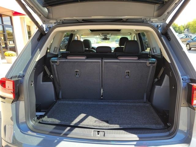 new 2025 Volkswagen Atlas car, priced at $43,356