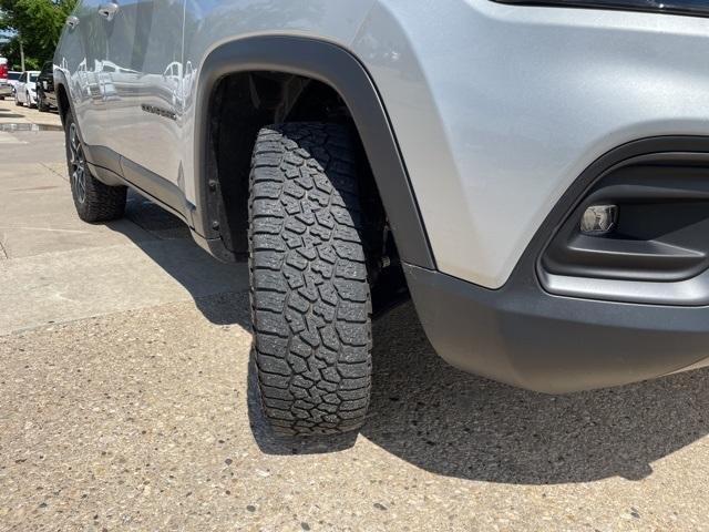 used 2024 Jeep Compass car, priced at $28,489