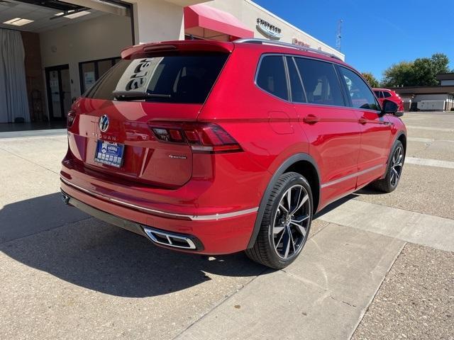 new 2024 Volkswagen Tiguan car, priced at $41,748