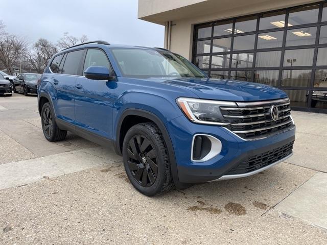 new 2025 Volkswagen Atlas car, priced at $47,260