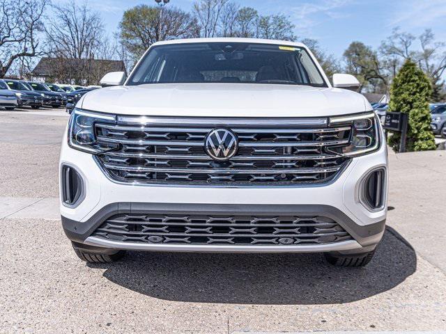 new 2024 Volkswagen Atlas car, priced at $46,725