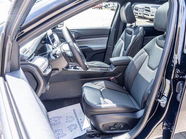 new 2024 Jeep Compass car, priced at $35,820