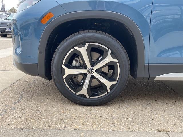 new 2026 Volkswagen Tiguan car, priced at $37,300