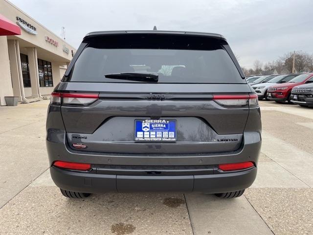 new 2025 Jeep Grand Cherokee car, priced at $50,535