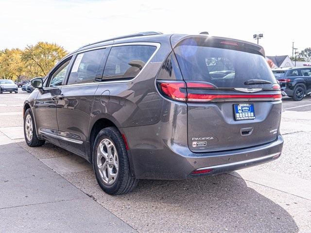 used 2021 Chrysler Pacifica car, priced at $35,489