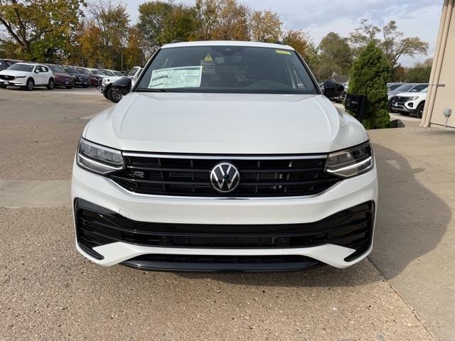 new 2024 Volkswagen Tiguan car, priced at $35,368