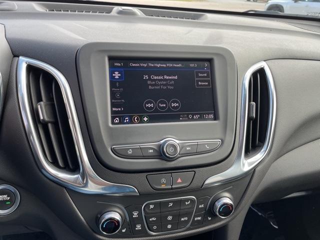 used 2024 Chevrolet Equinox car, priced at $22,969