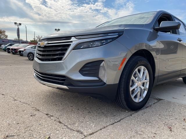 used 2024 Chevrolet Equinox car, priced at $22,969