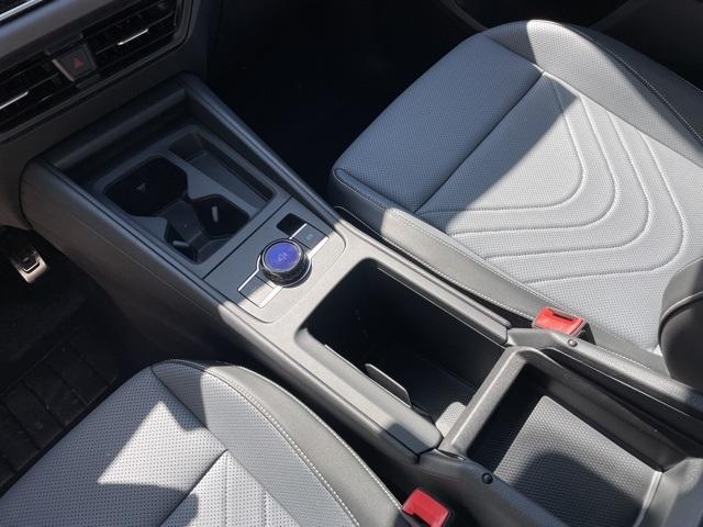 new 2025 Volkswagen Tiguan car, priced at $38,439
