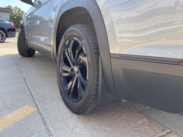 used 2022 Volkswagen Atlas car, priced at $28,489