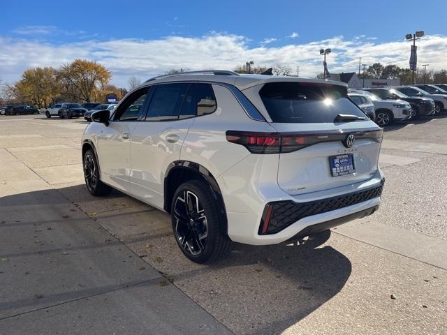 new 2026 Volkswagen Tiguan car, priced at $45,421