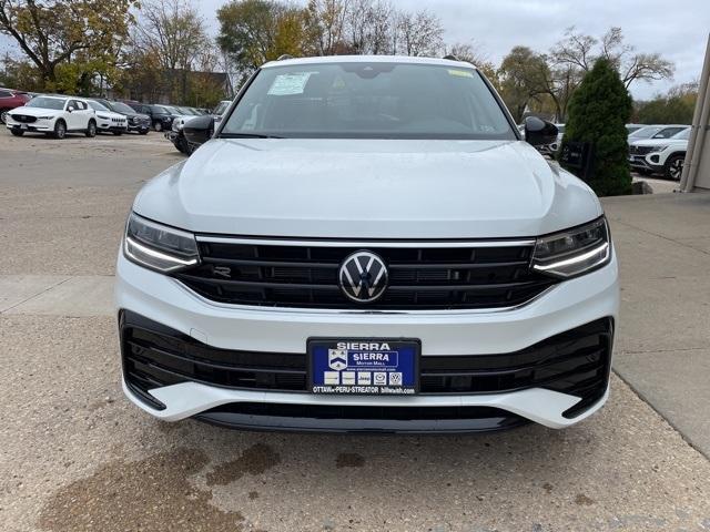 new 2024 Volkswagen Tiguan car, priced at $35,296