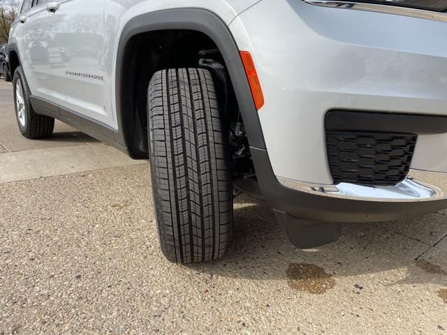 new 2025 Jeep Grand Cherokee L car, priced at $42,425