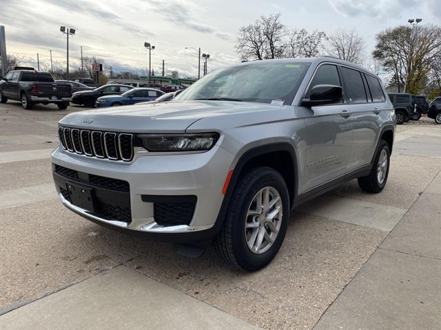 new 2025 Jeep Grand Cherokee L car, priced at $42,425